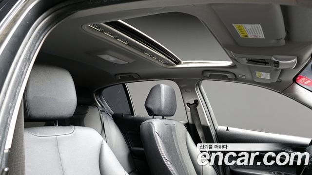 BMW 1-Series 2014 — photo 20