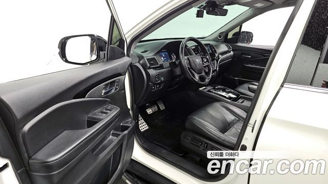 Honda Pilot 2019 — photo 10