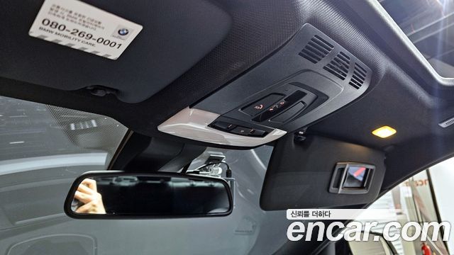 BMW 3-Series 2018 — photo 18