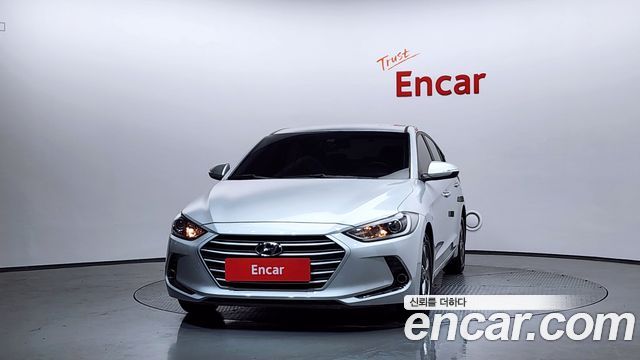 Hyundai AVANTE 2017 — photo 3