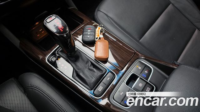 Kia K7 2015 — photo 9