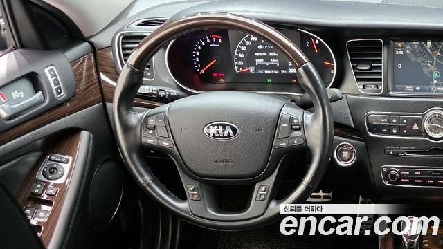 Kia K7 2015 — photo 13