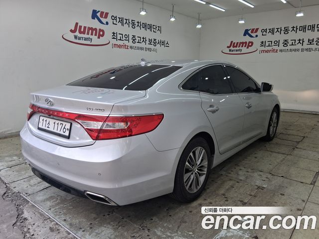 Hyundai Grandeur 2015 — photo 4
