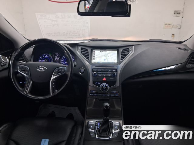 Hyundai Grandeur 2015 — photo 8