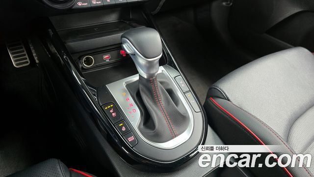 Kia K3 2022 — photo 9