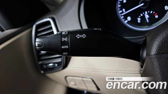 Hyundai Grandeur 2018 — photo 15