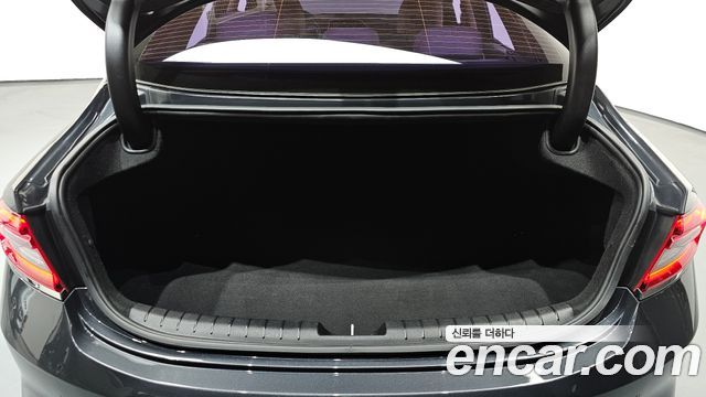 Hyundai Grandeur 2018 — photo 20
