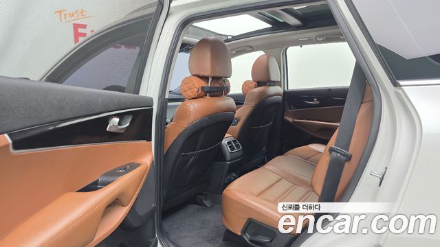 Kia Sorento 2018 — photo 17