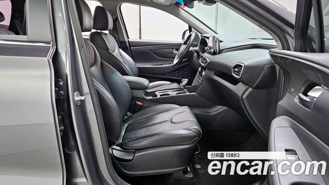 Hyundai Santafe 2020 — photo 11