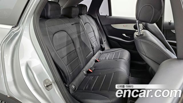 Mercedes-Benz GLC-Class 2017 — photo 12