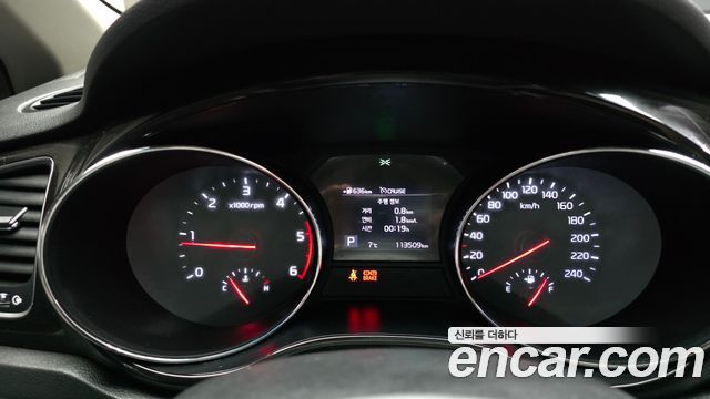 Kia Canival 2019 — photo 8