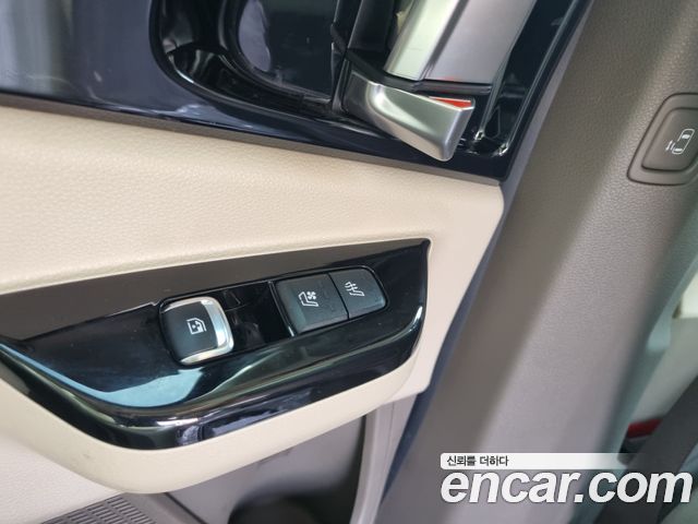Kia Canival 2022 — photo 9