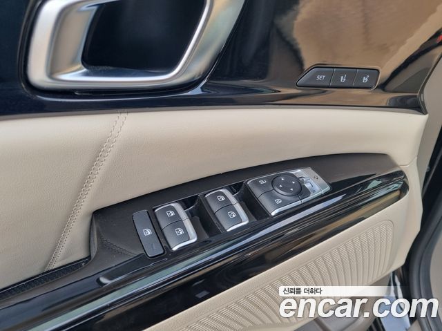 Kia Canival 2022 — photo 10