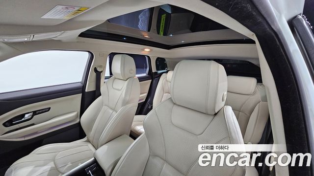 Land Rover Range Rover Evoque 2017 — photo 19