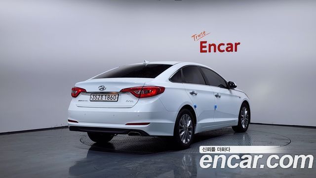 Hyundai Sonata 2017 — photo 2