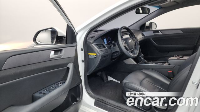Hyundai Sonata 2017 — photo 10