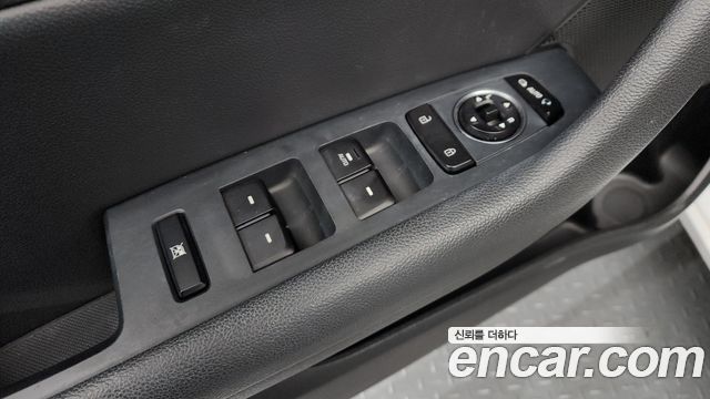 Hyundai Sonata 2017 — photo 18