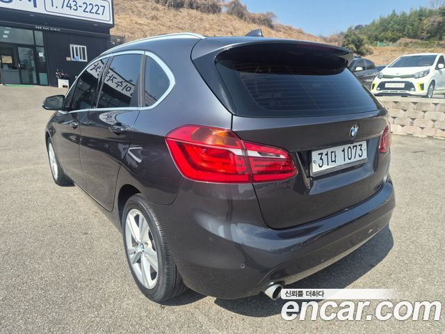 BMW 2-Series 2017 — photo 6