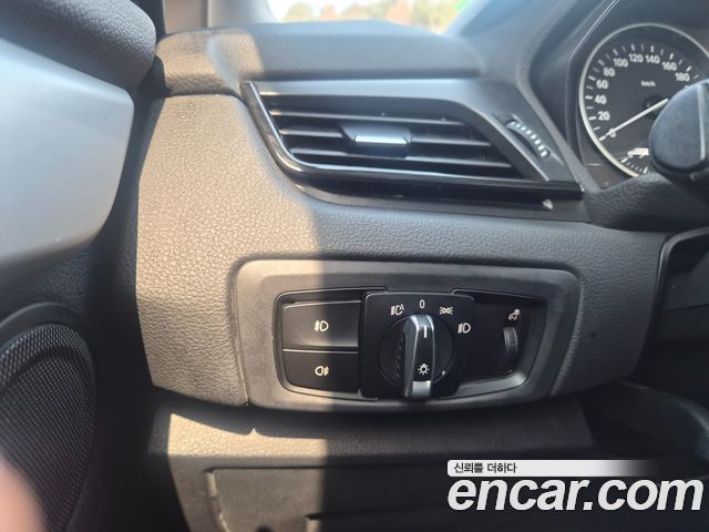 BMW 2-Series 2017 — photo 17