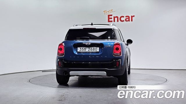 Mini Countryman 2018 — photo 4