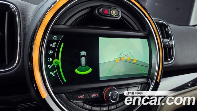Mini Countryman 2018 — photo 15