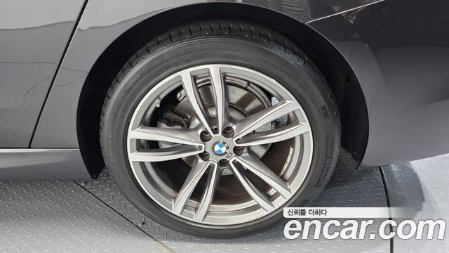 BMW Gran Turismo 2020 — photo 5