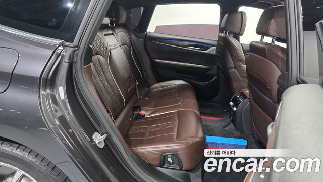 BMW Gran Turismo 2020 — photo 12