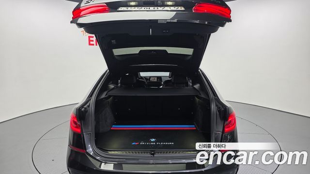BMW Gran Turismo 2020 — photo 20