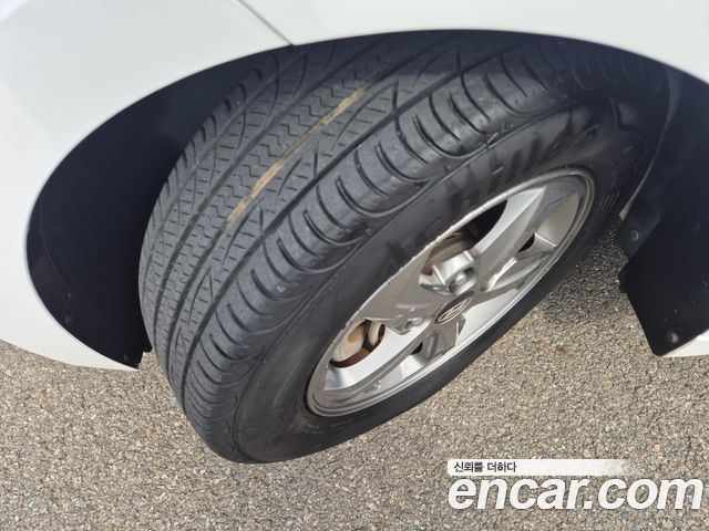 Hyundai AVANTE 2018 — photo 8