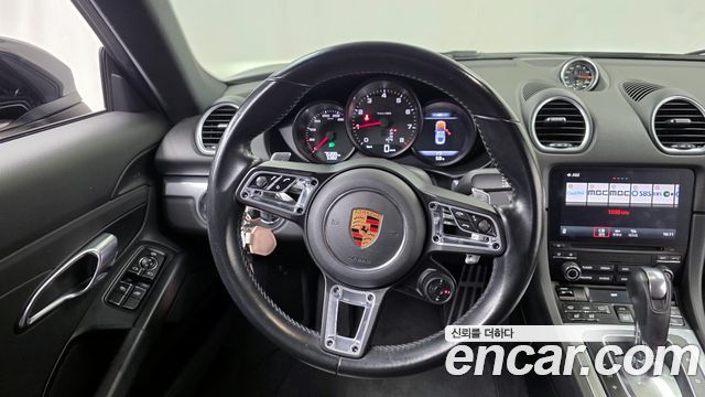 Porsche 718 2019 — photo 12