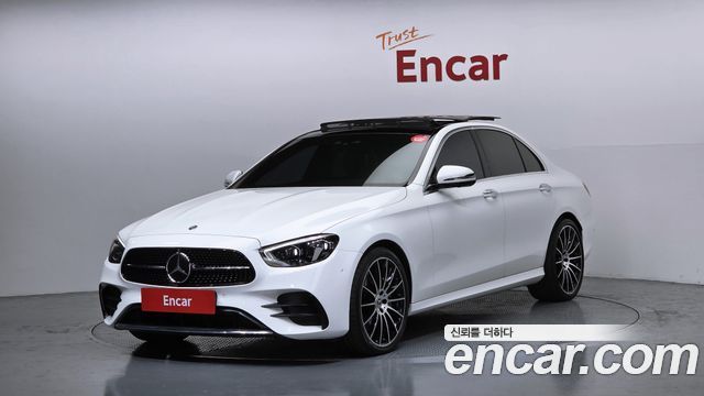 Mercedes-Benz E-Class 2021 — photo 1