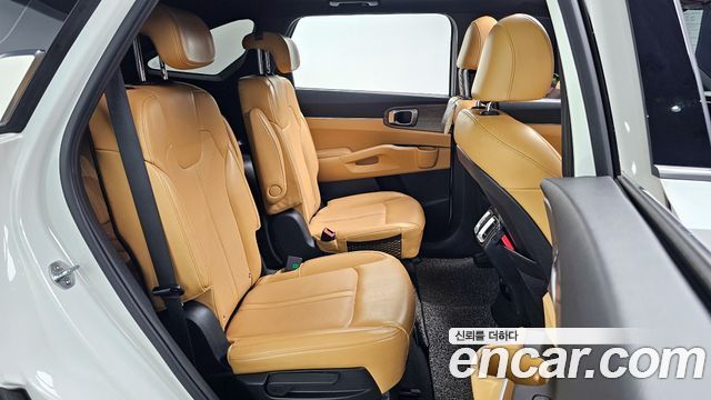 Kia Sorento 2021 — photo 12