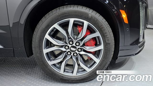 Cadillac XT6 2024 — photo 5