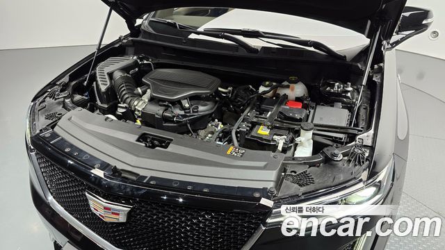 Cadillac XT6 2024 — photo 6
