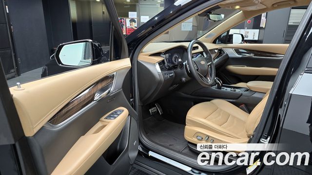 Cadillac XT6 2024 — photo 11