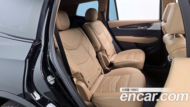 Cadillac XT6 2024 — photo 12