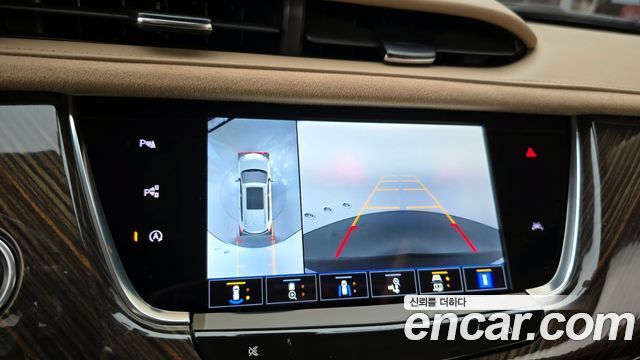 Cadillac XT6 2024 — photo 15