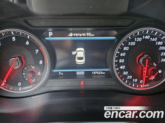 Genesis G70 2018 — photo 11