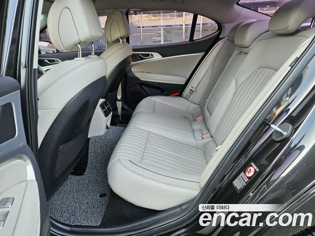 Genesis G70 2018 — photo 16