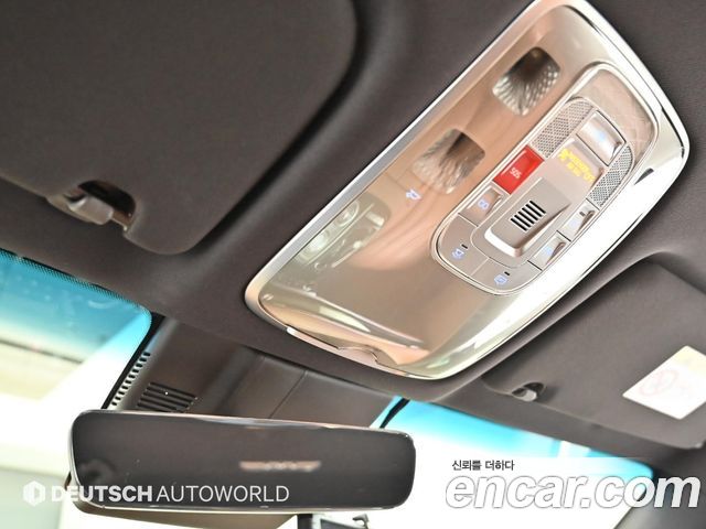 Genesis G80 2022 — photo 18