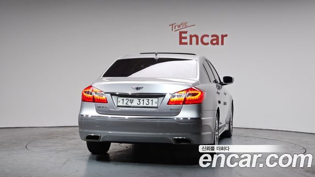 Hyundai Genesis 2012 — photo 4