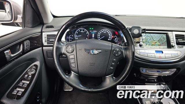 Hyundai Genesis 2012 — photo 13
