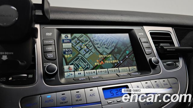 Hyundai Genesis 2012 — photo 14