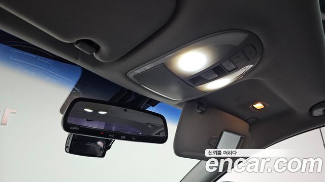 Hyundai Genesis 2012 — photo 16