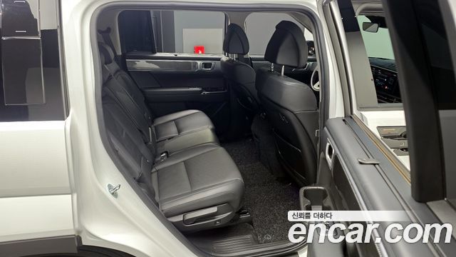 Hyundai Santafe 2024 — photo 12