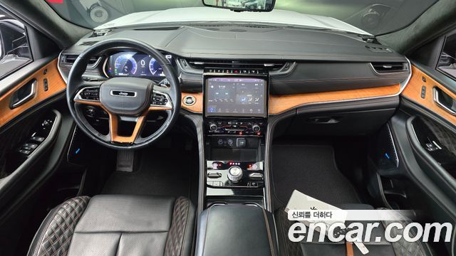 Jeep Cherokee 2021 — photo 7