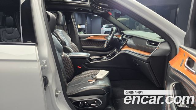 Jeep Cherokee 2021 — photo 11