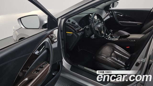 Hyundai Grandeur 2014 — photo 11