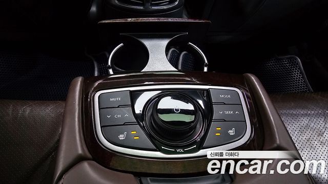 Hyundai Grandeur 2014 — photo 18