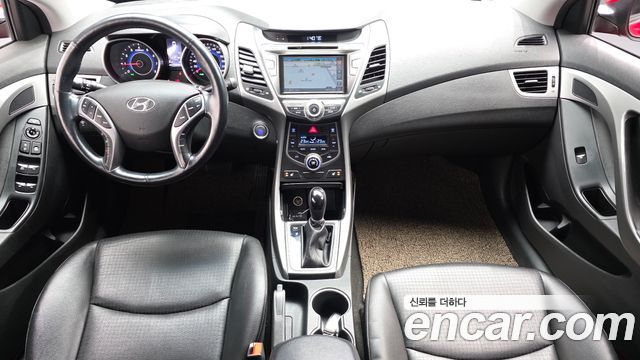 Hyundai AVANTE 2015 — photo 7